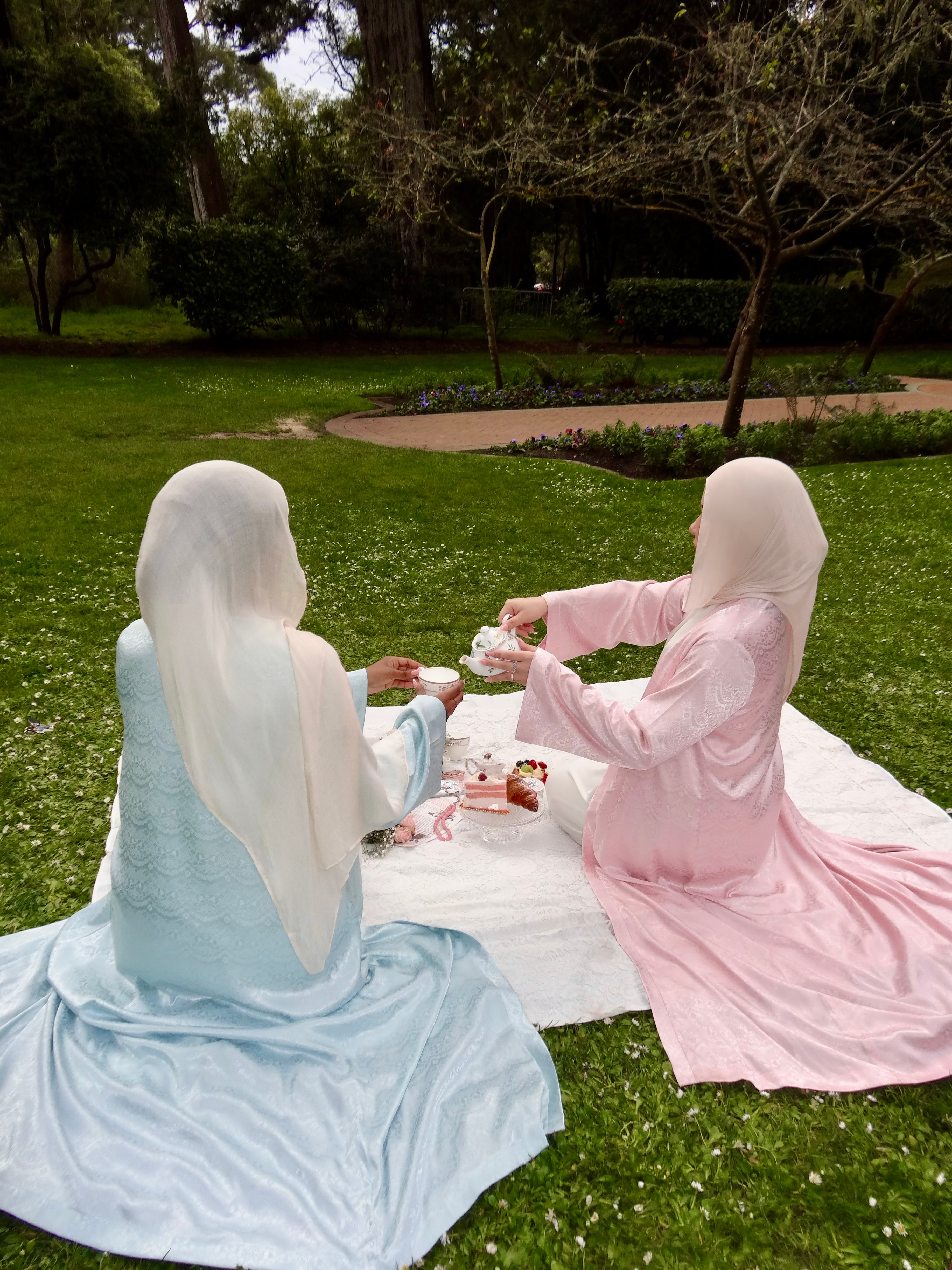 The Mira Abaya